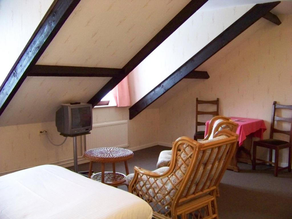 Auberge Le Vieux Moulin Bouillon Pokoj fotografie