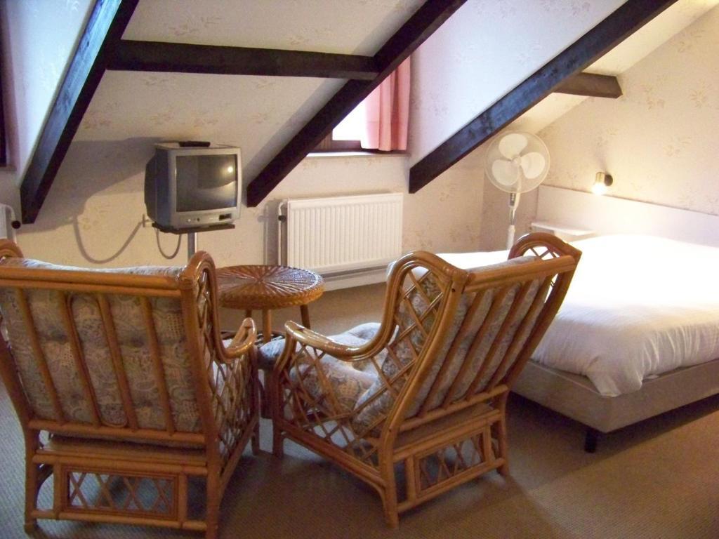 Auberge Le Vieux Moulin Bouillon Pokoj fotografie